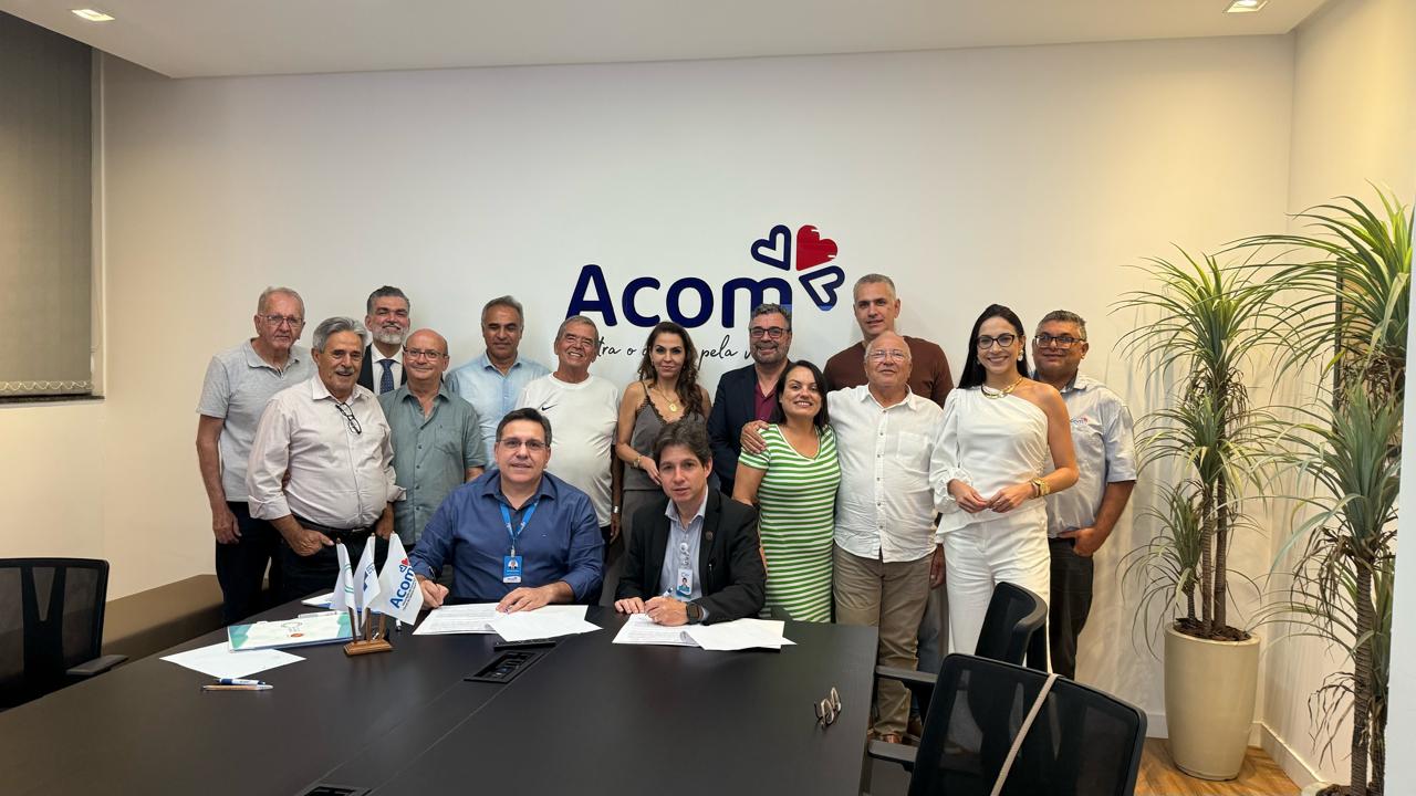 Acom e Complexo de Saúde São João de Deus firmam pré-contrato para expansão do Hospital do Câncer em Divinópolis