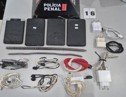 "Operação Velóna": FICCO/MG e PPMG apreendem celulares em unidades prisionais de Minas Gerais WhatsApp Image 2025-03-21 at 15.44.10 (2) (1)
