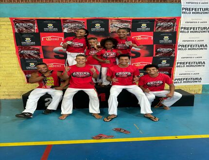 Divinopolitanos se destacam no campeonato mineiro de capoeira conquistando quatro medalhas WhatsApp Image 2025-03-24 at 09.29.19 (1)