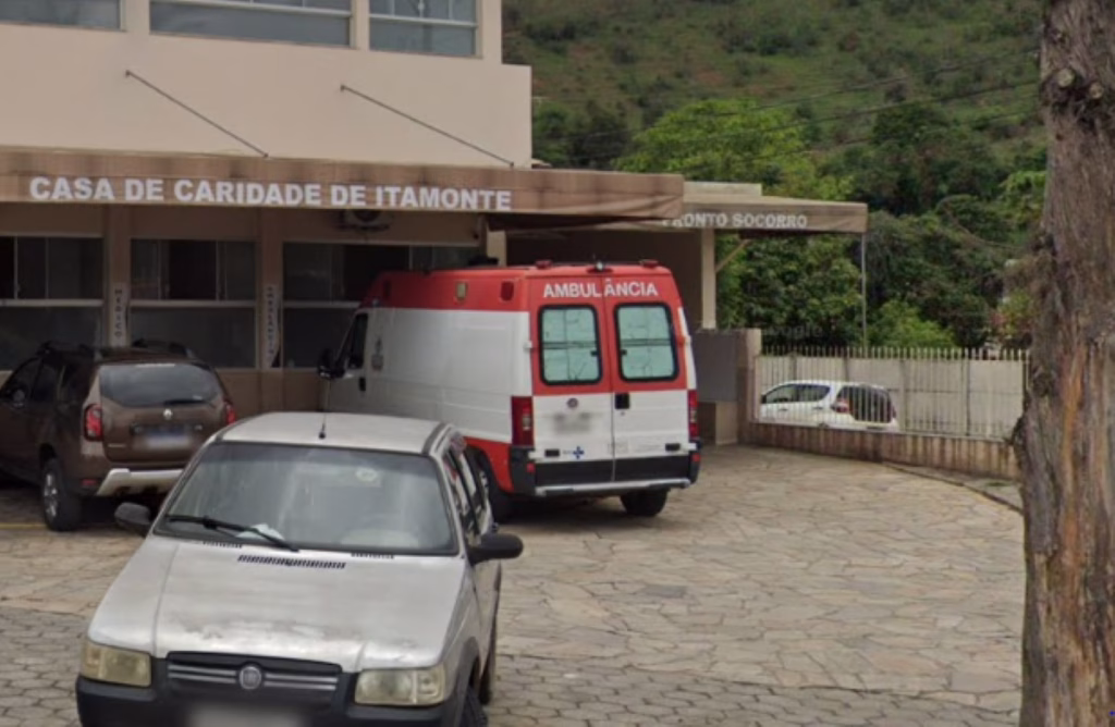 Menina leva cocaína para escola achando que era doce e 20 crianças são hospitalizadas em MG cidades-tráfico-de-drogas-cocaina-criança drogas-1742600834 (1)