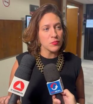 ALMG: Deputada Bella Gonçalves cobra abertura de memorial no antigo DOPS e denuncia cerco policial: “Ditadura nunca mais”