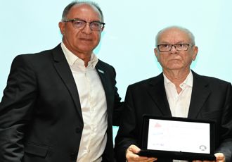 Cobertura Divinews: Bráulio Campos assume presidência do SIFUMG em cerimônia histórica que celebra os 90 anos do sindicato; Afonso Gonzaga recebe Medalha de Mérito Industrial (fotos e vídeos)