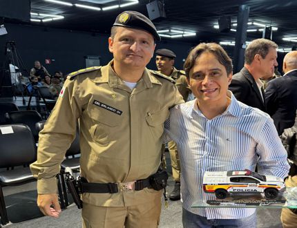 Vereador Dr. Delano Santiago representa Câmara de Divinópolis na posse do Coronel Erlando no comando da 2ª Região da Polícia Militar em Contagem