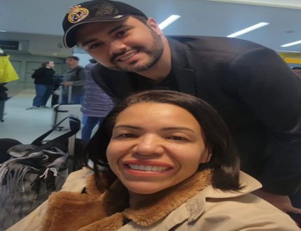 Viagem cara e mistério: vice-prefeita de Divinópolis e diretor da EMOP vão juntos a Nova York com dinheiro público