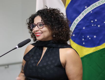 Inédito: Projeto de Kell Silva propõe app com comando de voz no transporte de Divinópolis para garantir autonomia a cegos e idoso Kell 2