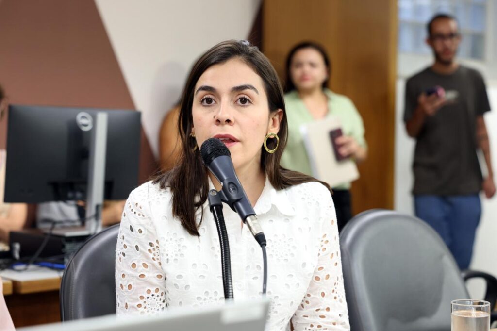 Deputada Lohanna convocará Secretário de Estado de Cultura novamente, após ausência em audiência pública na ALMG WhatsApp Image 2025-04-03 at 17.15.06
