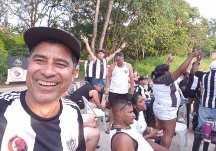 Torcida GaloDiv faz ação social para crianças de Divinópolis, neste domingo de páscoa galodiv (1)