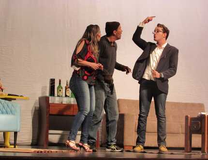 Os Teatráveis apresentam em Divinópolis, “Um Bandido na Sala de Estar”, na volta do projeto Toda Terça CAPA SITE OS TREATAVEIS
