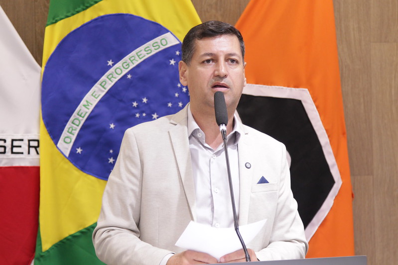 Vereador Rodyson expressa preocupaçao com mobilidade urbana no entorno do Hospital Regional de Divinópolis, no início de seu funcionamento Rodyson