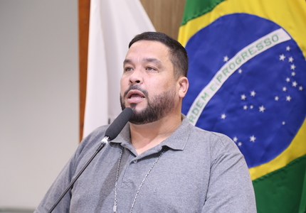 Vereador Matheus Dias propõe projetos contra aborto, Bíblia nas escolas e censura cultural em Divinópolis Vereador Matheus Dias (1)
