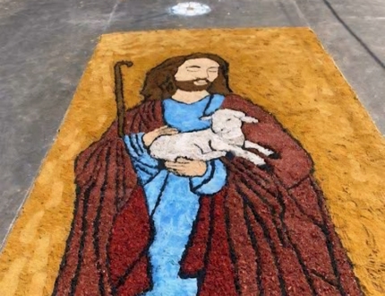 CORPUS CHRISTI: Missas e procissões elevam a fé dos fiéis, em Divinópolis 28901