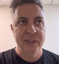 Enquanto Israel enfrenta ameaça de guerra total, prefeito de BH posa em missões oficial e envia vídeo populistas de dentro de bunkers
