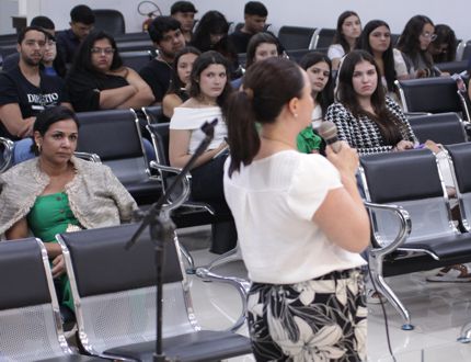 Câmara de Divinópolis reforça debate popular com realização de Audiências Públicas Foto audiência 2
