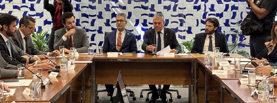 Governo de Minas pressiona Congresso para aliviar dívida bilionária com a União