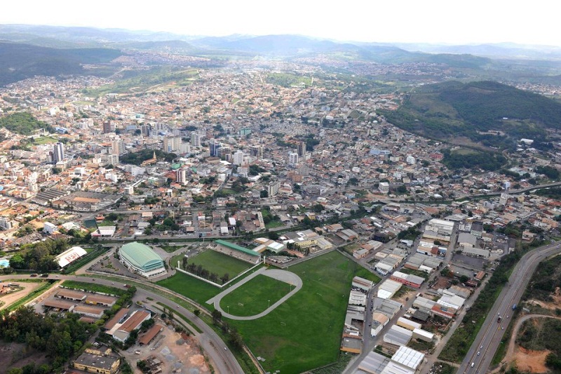 Programa do SEBRAE, "Territorios Empreendedores" irá reunir lideranças de 16 municipios da Região de Itaúna itauna-vista-aerea-cidade