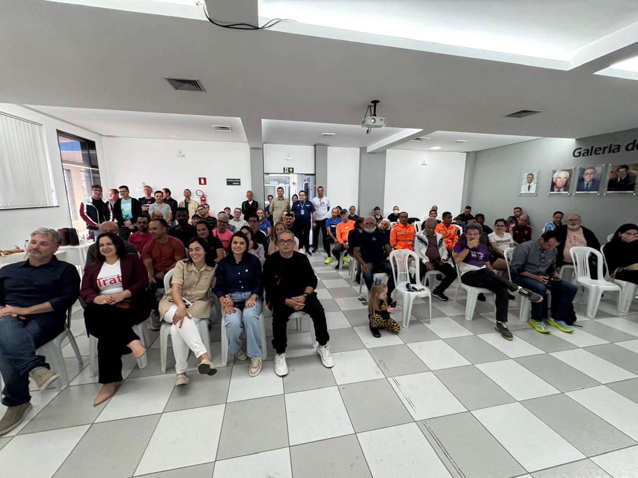 ACOM lança Treinão Contra o Câncer com apoio da RD e mobiliza Divinópolis em campanha solidária