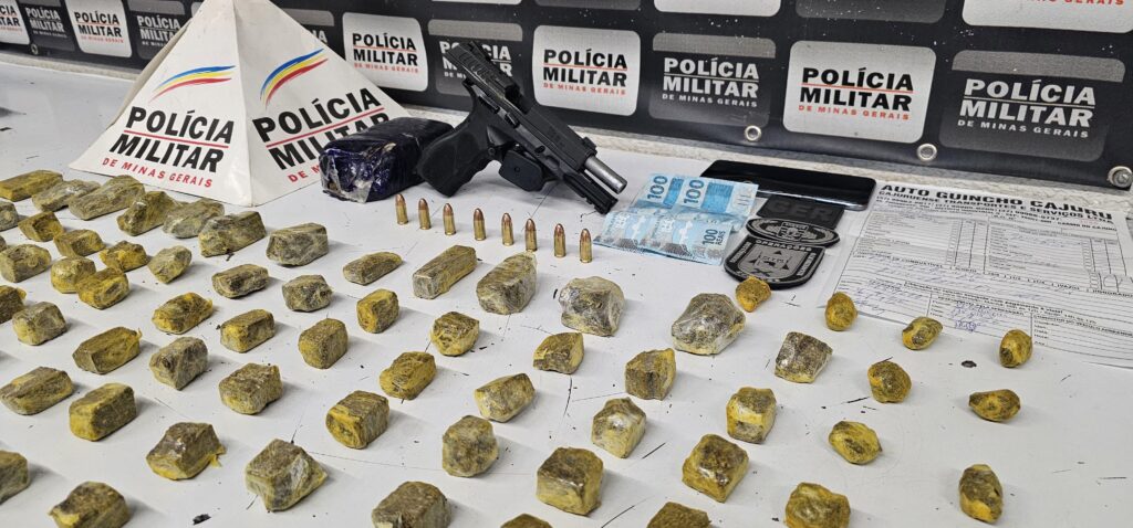 Corolla do Tráfico: Jovem é Preso com Pistola Taurus e 94 buchas de maconha em Carmo do Cajuru IMG-20250705-WA0007