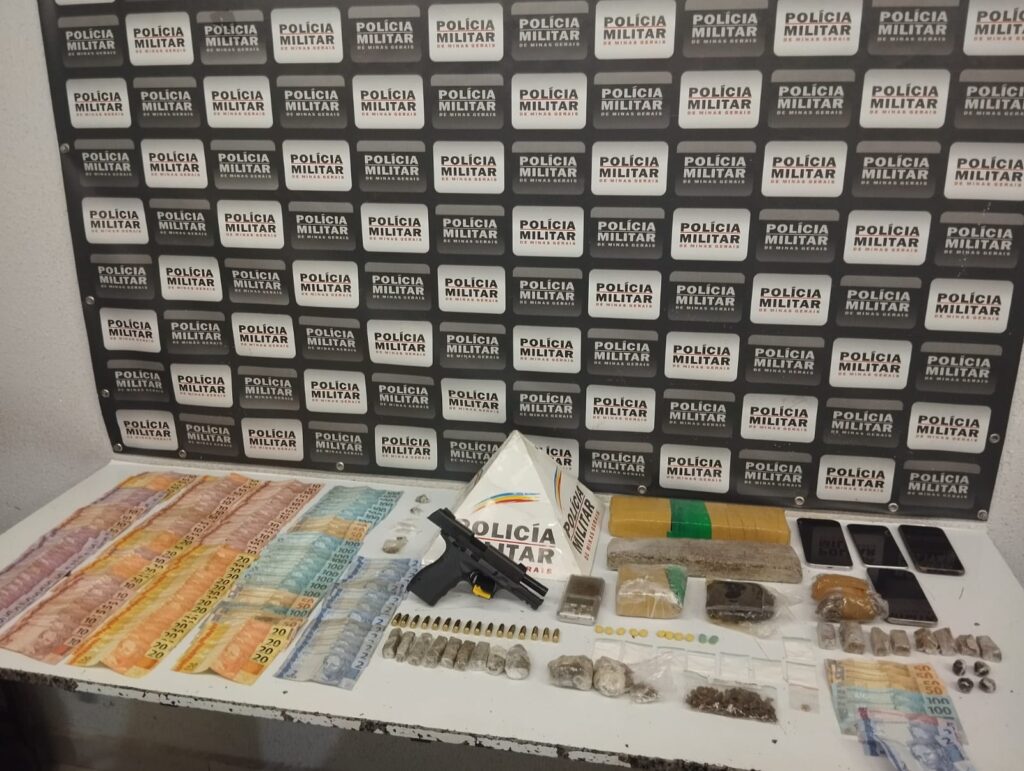 Perseguição em alta velocidade termina com prisão de dupla e megaapreensão de drogas em Divinópolis IMG-20250713-WA0001