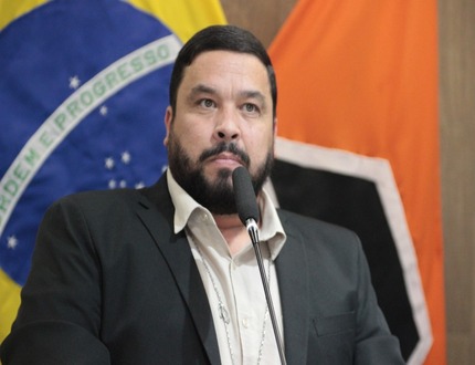Polêmica em Divinópolis: População vai às ruas contra ou a favor do militarismo nas escolas Imagem do WhatsApp de 2025-07-04 à(s) 10.56.01_dd4028ec (1)