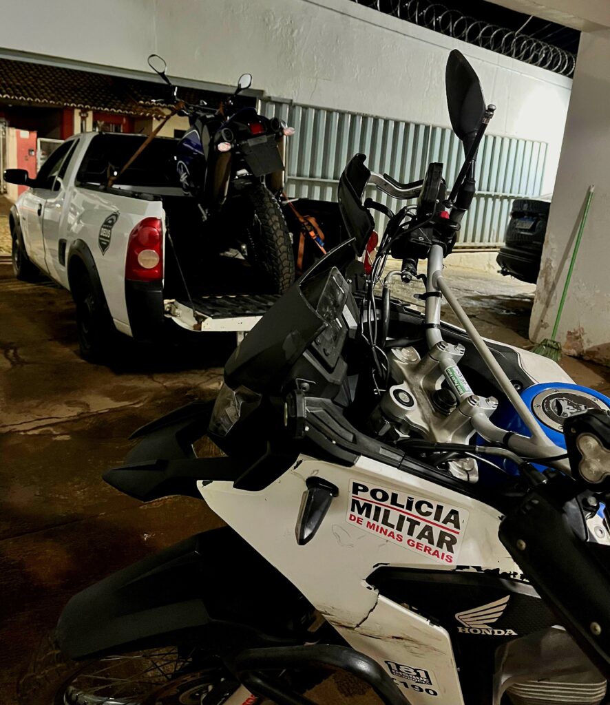 Durante fuga com moto clonada, suspeito atira contra PM e é preso em Pitangui Imagem do WhatsApp de 2025-07-29 à(s) 12.22.18_c923685d