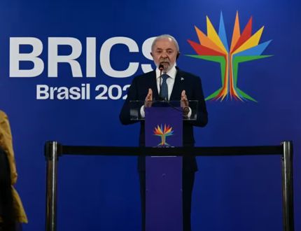 Brasil vira “bode expiatório” geopolítico de Trump contra os BRICS; Bolsonaro é apenas peça descartável do tabuleiro político mundial