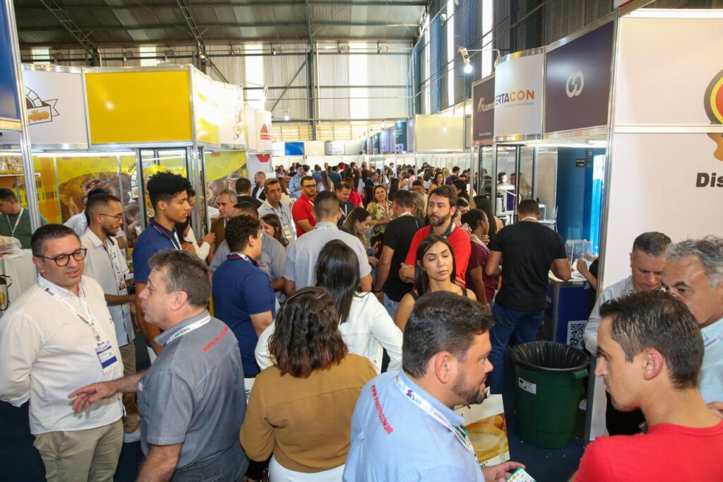 Com apoio do Sebrae Minas SEVAR em Divinópolis terá espaço exclusivo para pequenos empreendedores Com apoio do Sebrae Minas SEVAR em Divinópolis terá espaço exclusivo para pequenos empreendedores