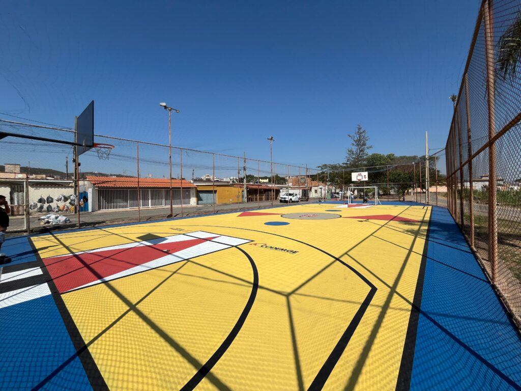 Projeto Minas Urbano entrega quadra esportiva revitalizada no Bairro Irmãos Auler, em Itaúna Imagem do WhatsApp de 2025-08-20 à(s) 09.57.18_d4f9a0b8