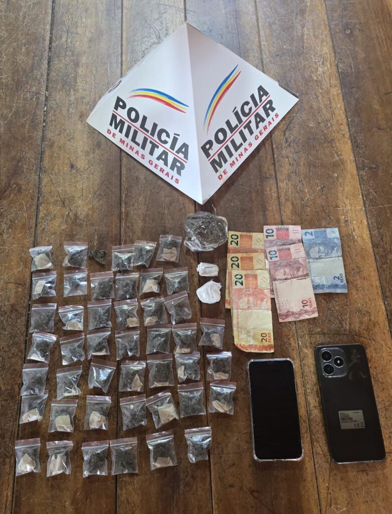 PM de Martinho Campos prende dois suspeitos e apreende drogas após denúncia anônima Imagem do WhatsApp de 2025-08-21 à(s) 09.22.51_aa20e00a