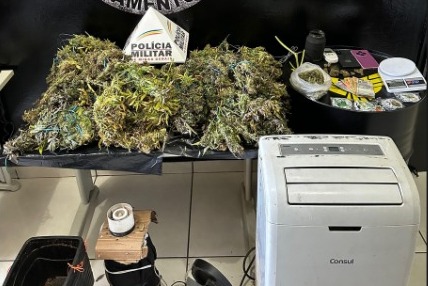 PM desmonta laboratório de drogas em Pará de Minas