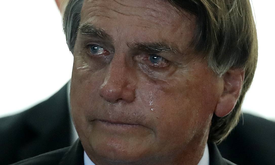 CONDENADO: STF condena Bolsonaro a 27 anos e 3 meses de prisão, em regime fechado, por tentativa de golpe; decisão inédita na história do Brasil