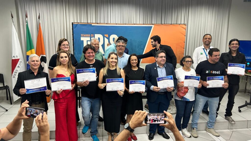 CSSJD é consagrado como “Orgulho Divinopolitano” CSSJD é consagrado como “Orgulho Divinopolitano”
