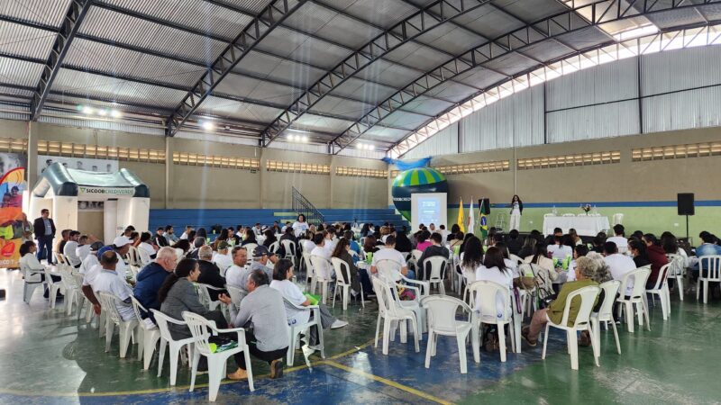 Conferências de Saúde sob suspeita: Prefeitura de São Sebastião do Oeste é alvo de ação por irregularidades e por ofensas raciais