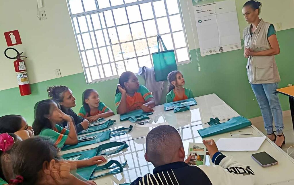 Curso de Saúde Bucal capacita crianças em Carmo do Cajuru Curso de Saúde Bucal capacita crianças em Carmo do Cajuru