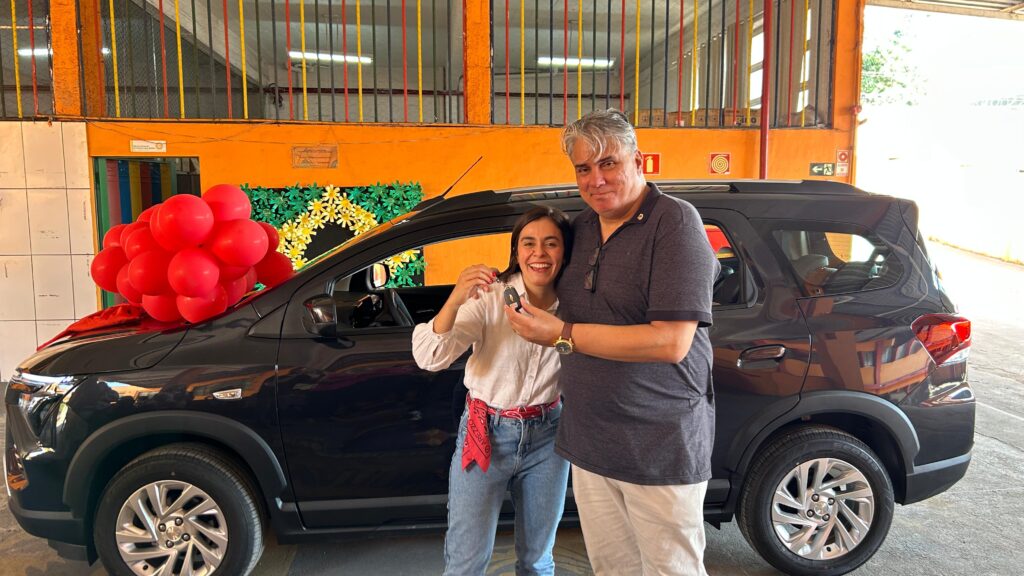 Deputada Lohanna destina mais de R$ 380 mil para fortalecimento da assistência social em Divinópolis Deputada Lohanna destina mais de R$ 380 mil para fortalecimento da assistência social em Divinópolis