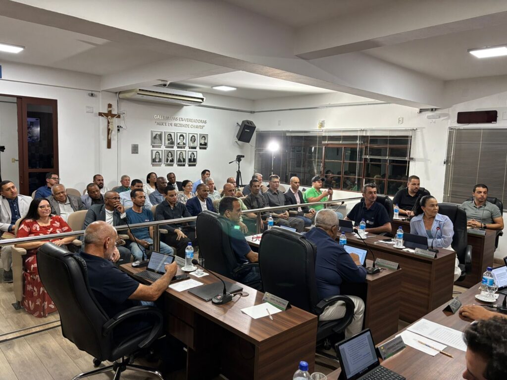 Tribuna Livre da Câmara de Cláudio aborda redutores de velocidade na MG-260 Imagem do WhatsApp de 2025-09-29 à(s) 09.53.29_77bff4a3