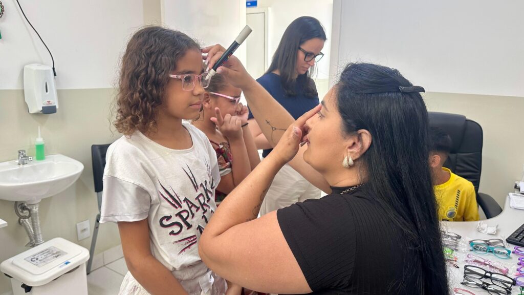 Prefeitura de Santo Antônio do Monte promove inclusão com o Programa Miguilim em escolas e CEMEIs ProgramaMiguilim_Samonte_Foto2