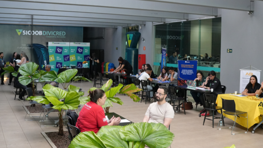 Inclusão em ação: Sicoob Divicred realiza 2ª Feira de Empregabilidade para PCD em Divinópolis