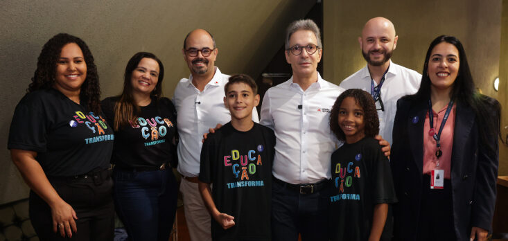 Minas lança programa Educação que Prospera para premiar professores e servidores da rede estadual