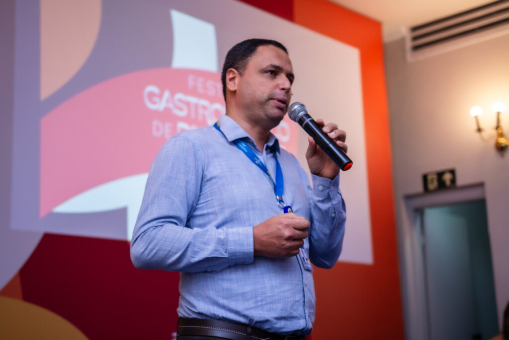 Sebrae e Prefeitura de Divinópolis lançam Festival Gastronômico e Dênis Magela destaca impacto econômico do evento Denis Magela