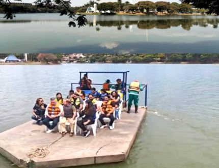 Inauguração dos passeios na Lagoa da Pampulha gera críticas e memes: “parecia táboa de carne flutuante”, dispara deputada Bella