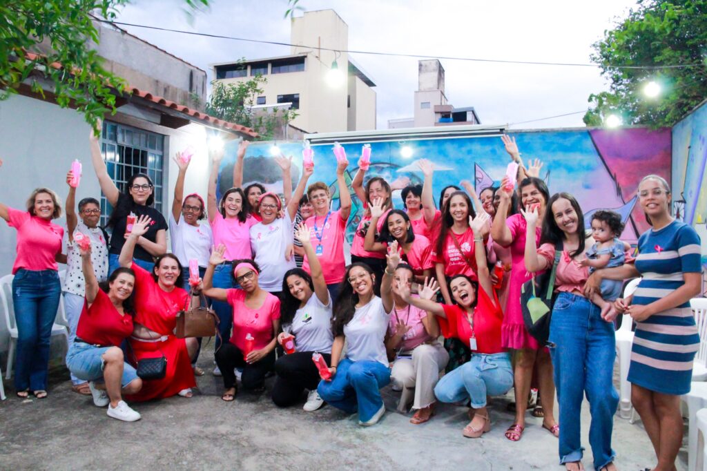 Casa Lohanna promove campanha Outubro Rosa com manhã de conscientização em Divinópolis IMG-20251004-WA0010