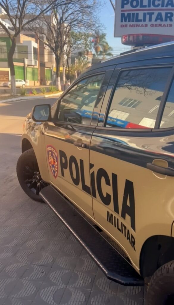 Operação relâmpago da PM captura seis criminosos procurados em Divinópolis IMG-20251025-WA0016