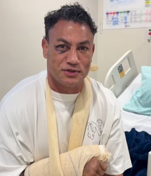 Popó chora e anuncia aposentadoria: “Não quero mais saber de boxe”