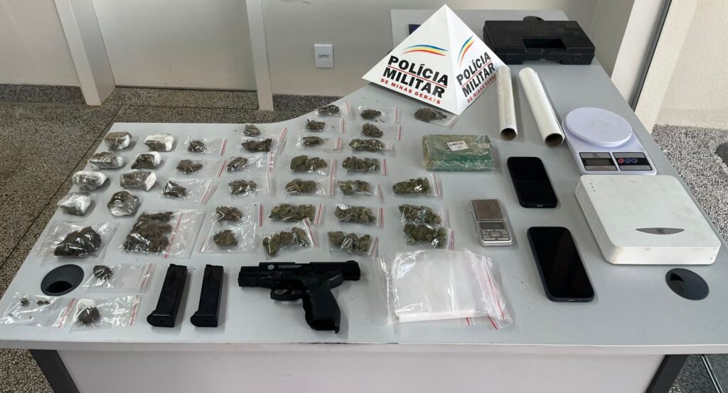 Polícia apreende grande quantidade de drogas e prende dois suspeitos em Lagoa da Prata Imagem do WhatsApp de 2025-10-22 à(s) 10.36.51_44d93fe4