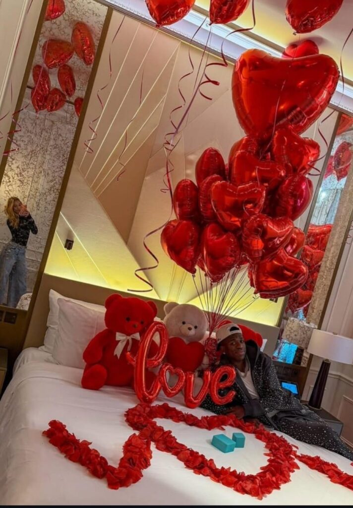 É oficial! Virginia Fonseca e Vini Jr. aparecem aos beijos e confirmam namoro com clima de paixão na Espanha Imagem do WhatsApp de 2025-10-28 à(s) 12.37.32_7b8ac094