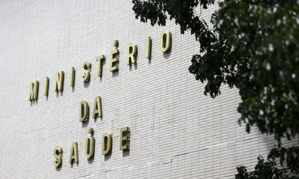 Divinópolis, Itaúna e Florestal recebem reforço federal de mais de R$ 1,4 milhão para a saúde básica Ministério da saúde - fachada
