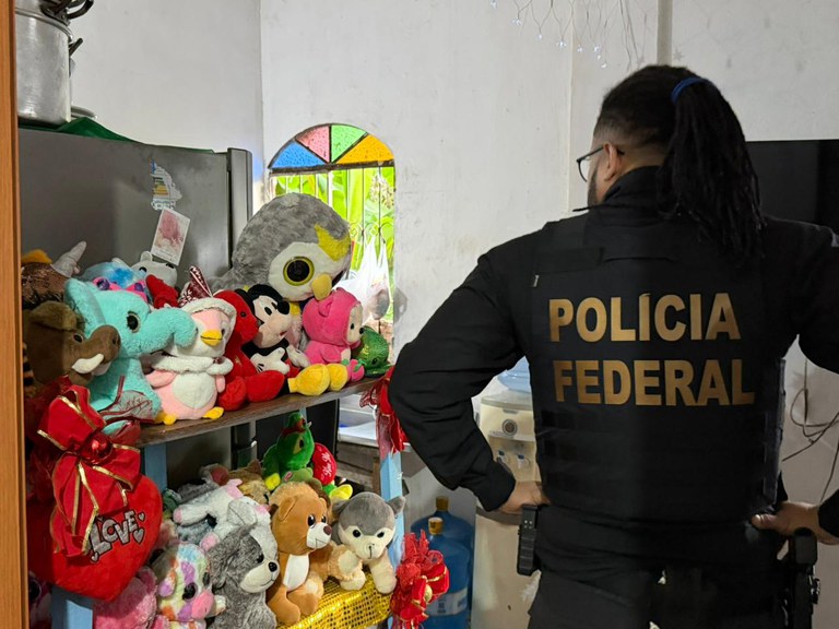 Operação Nacional Proteção Integral de combate ao abuso sexual de crianças mobiliza mais de 800 policiais em todos os estados Operação Nacional Proteção Integral III mobiliza mais de 800 policiais em todos os estados