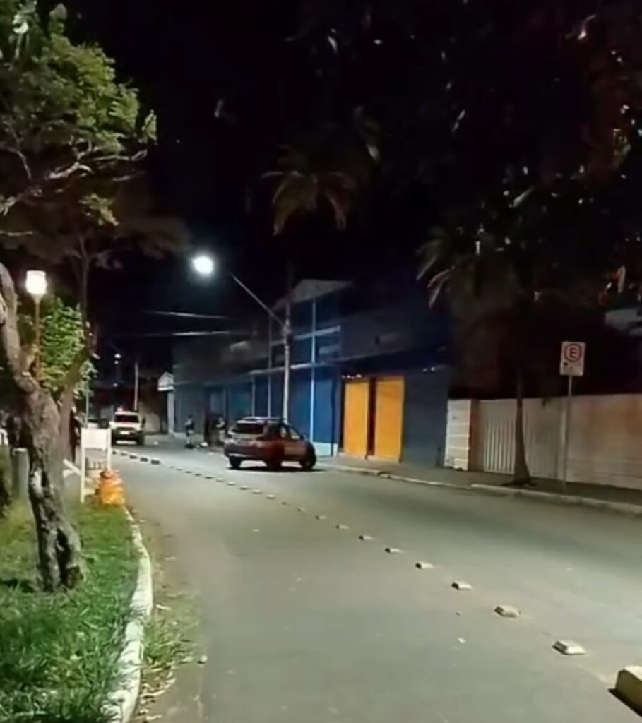 Homem morre e duas mulheres ficam feridas em tiroteio durante a madrugada em Campo Belo Screenshot_20251018_080037_Gallery