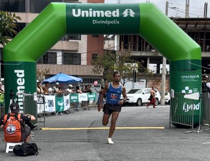 Corrida da Unimed reúne gerações, emoção e histórias inspiradoras nas ruas de Divinópolis Unimed - capa