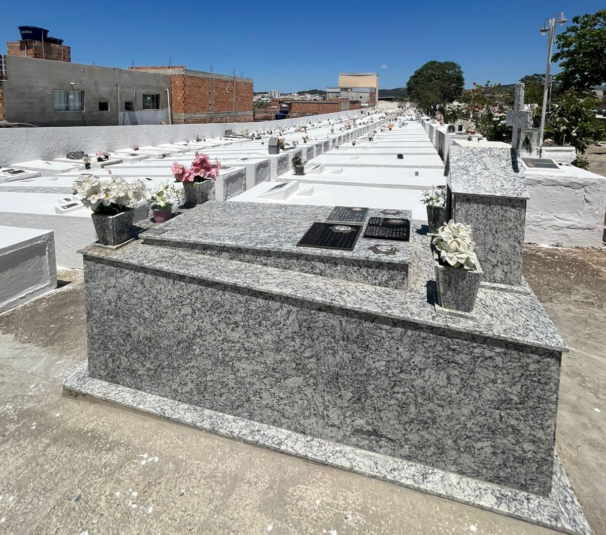 Prefeitura de Nova Serrana reativa Cemitério de Ripas e prepara estrutura para o Dia de Finados